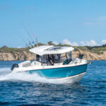 QUICKSILVER 705 Pilothouse